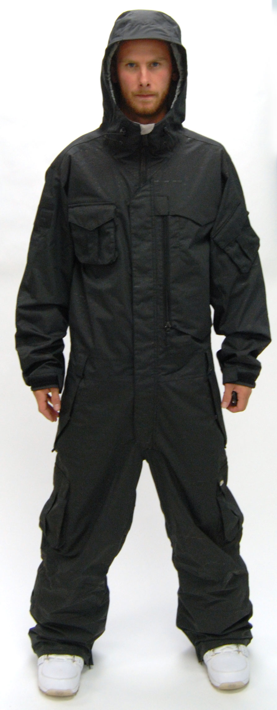 Mann im Diamond Jumpsuit